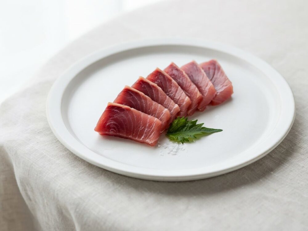 przygotowanie sashimi z tuńczyka